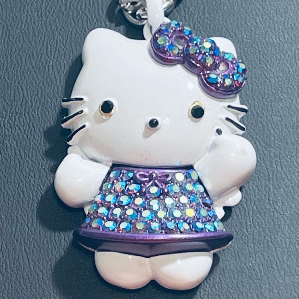 Hello Kitty Fashion 3-D Enameled Purple Rhinestone Necklace Puffy Silver